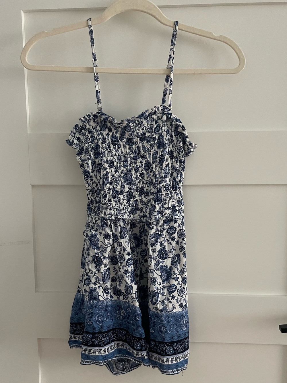 Jessica Simpson blue and white floral romper dress Size XS